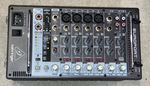 Broken behringer - broken,